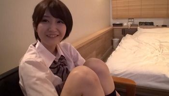 FC2-PPV-4735867 個人撮影・素人・制服・中出し